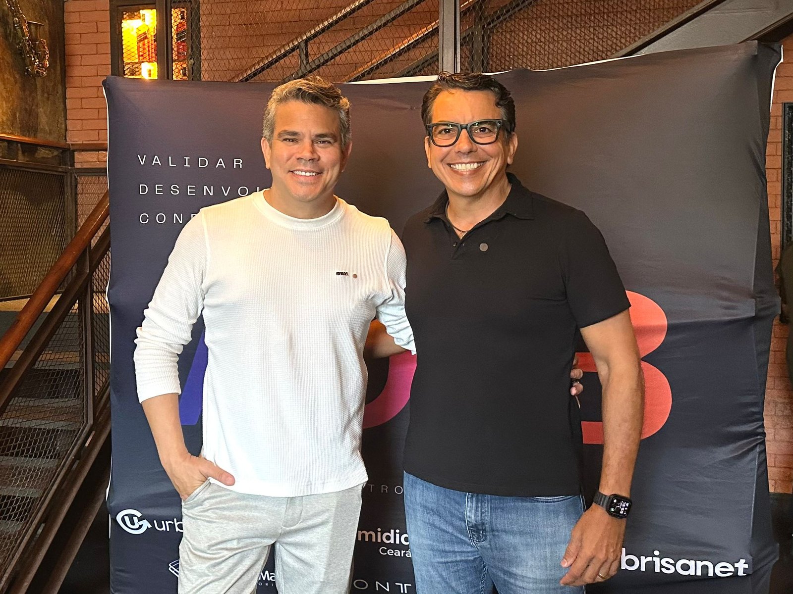 CMTE Alex “Bacana” Frota apresenta projeto “Frotas pelo Mundo” em Almoço de Negócios da ADVB Ceará