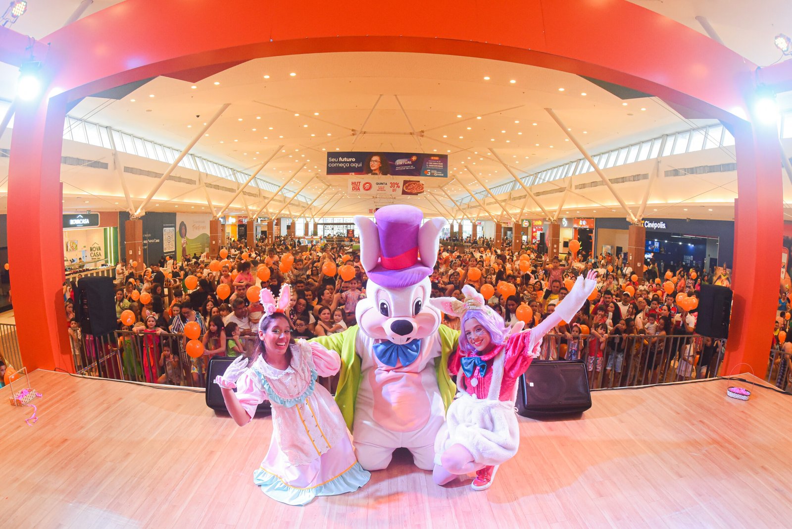 Chegada do Coelho anima North Shopping Jóquei neste domingo (22)