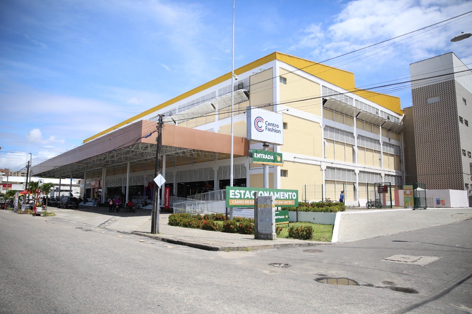 Centro Fashion Fortaleza e Meta Shopping lançam parceria para impulsionar Live Shopping no atacarejo de moda