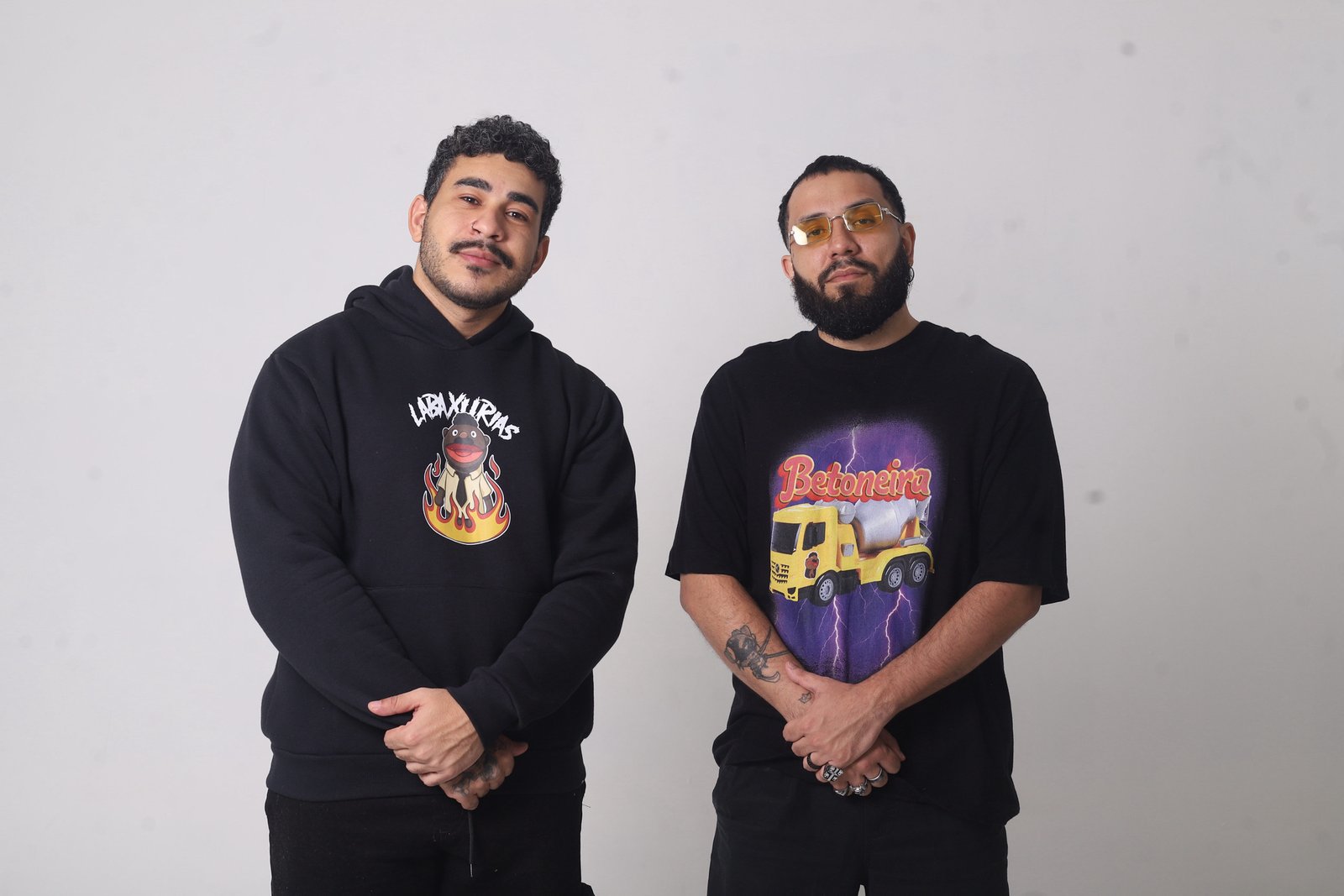 Pastor Machado e Magno Martins comandam espetáculo de humor no Teatro Brasil Tropical
