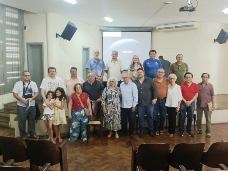 Exposição “Memória do Jornalismo Sindical” e exibição de “Amarcord” movimentam ACI neste sábado (17/10)